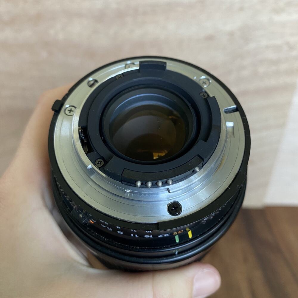 Nikon AF Nikkor 70-210mm 1:4-5.6 D Zoom Camera Lens - Picture 7 of 7